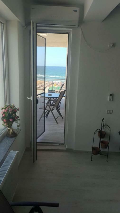 Maravali Beach Apartment Navodari Exterior photo