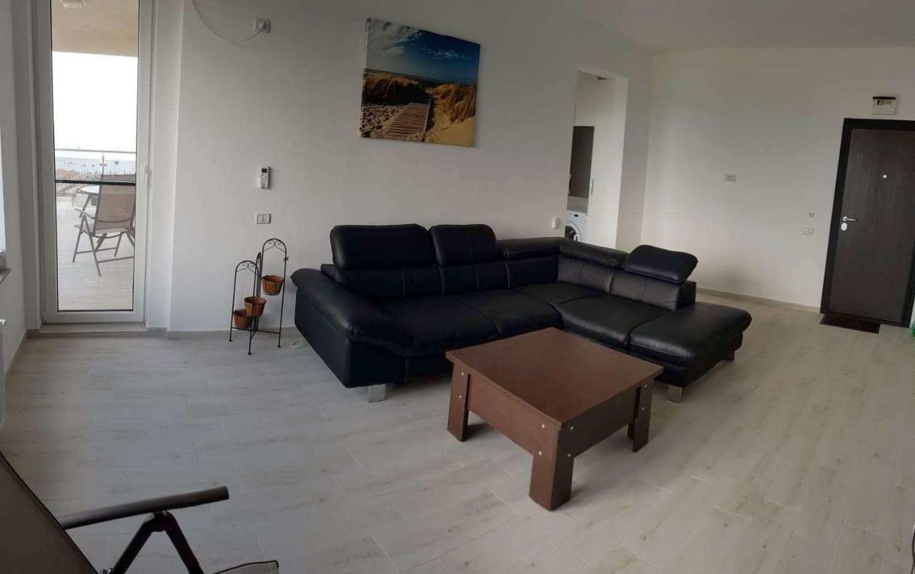 Maravali Beach Apartment Navodari Exterior photo
